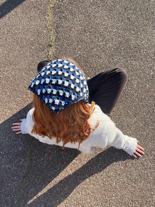 Bandana coloré en crochet